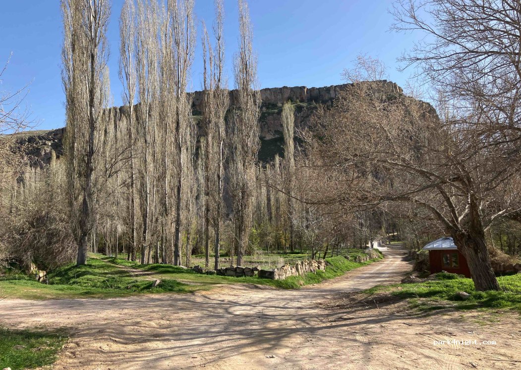 (68502) Yaprakhisar - Unnamed road — foto