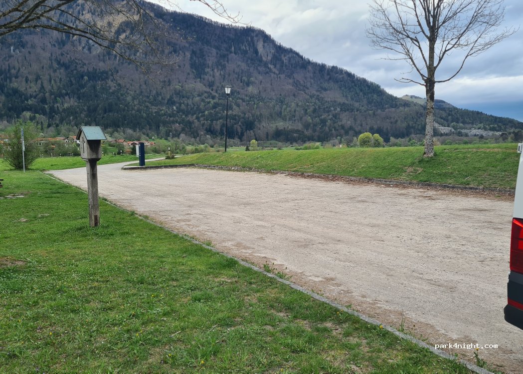 (83246) Unterwössen - 50 Raitner Straße — foto