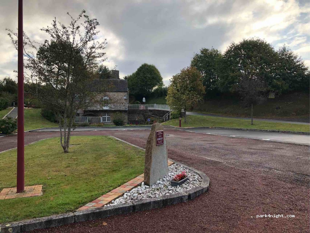 (50870) Plomb - 10-12 Route de l'École — foto