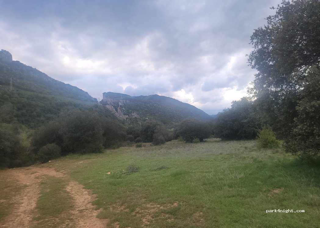 (22820) La Peña - — foto