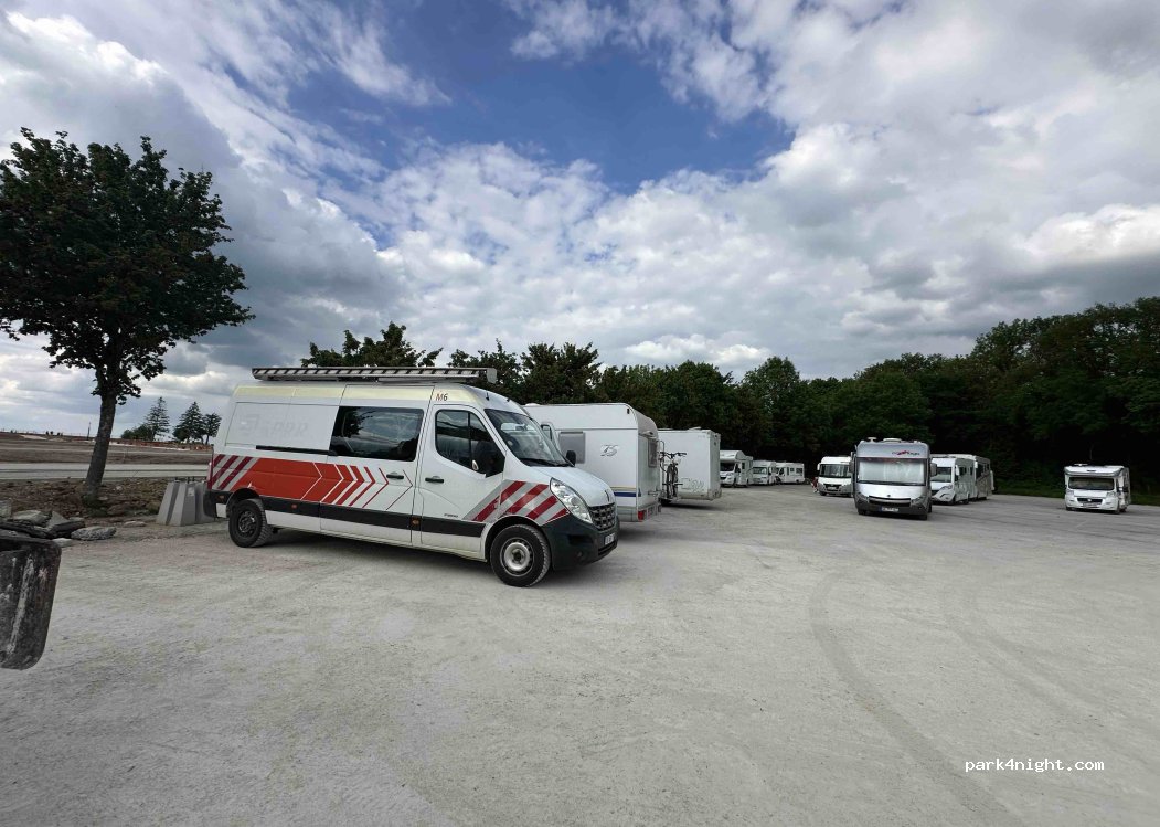 (10140) Mesnil-Saint-Père - Rue du Lac — foto 2