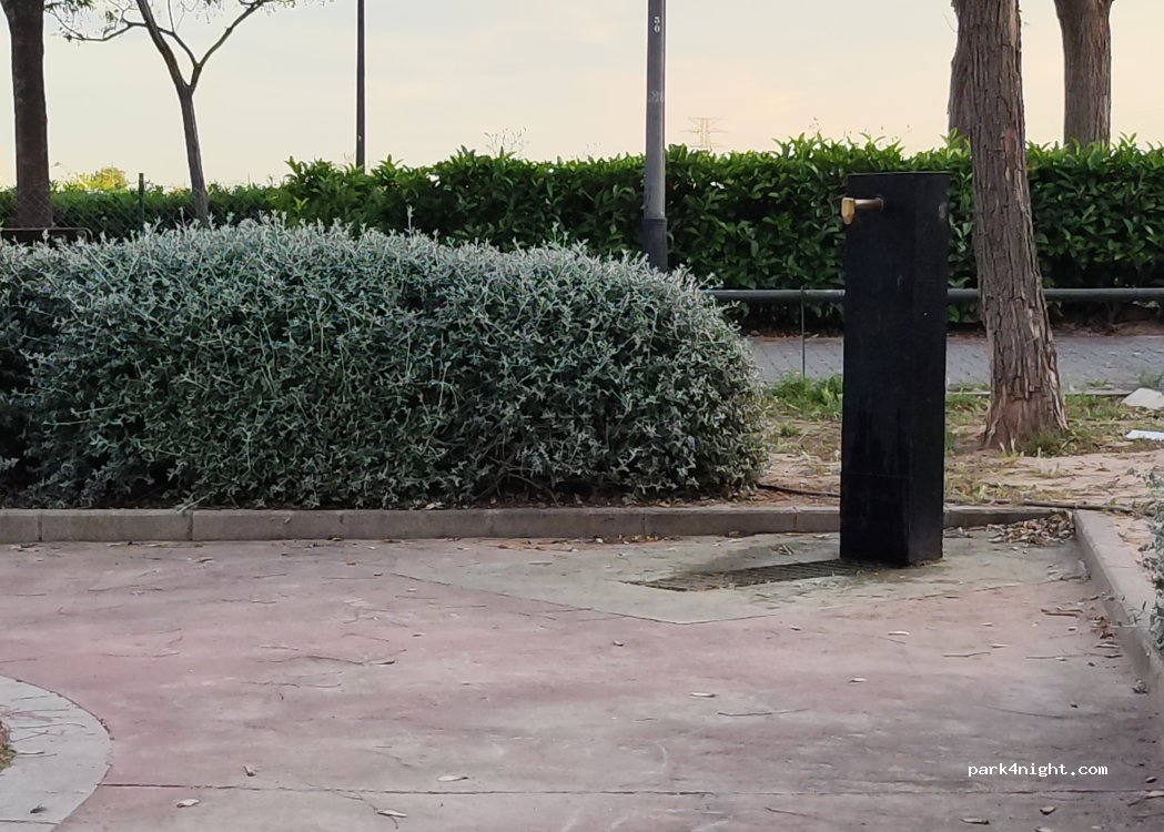 (46024) València - 4 Carrer Adolfo de Azcarraga — foto 2