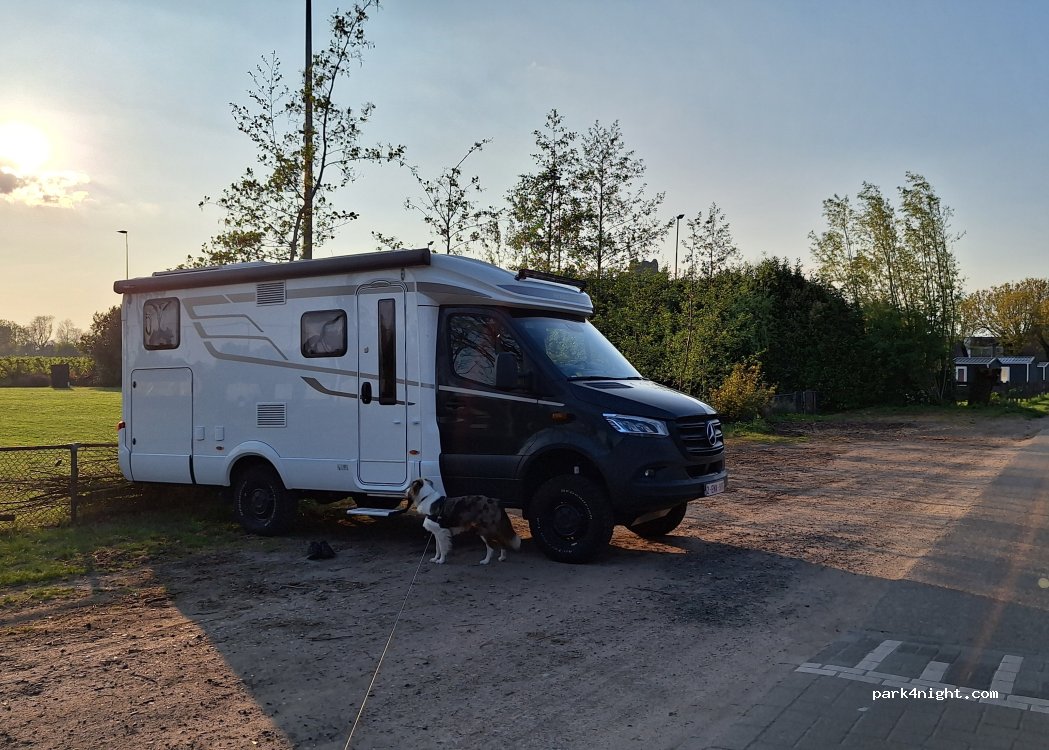 (4153 AJ) Beesd - 5 Sportstraat — foto