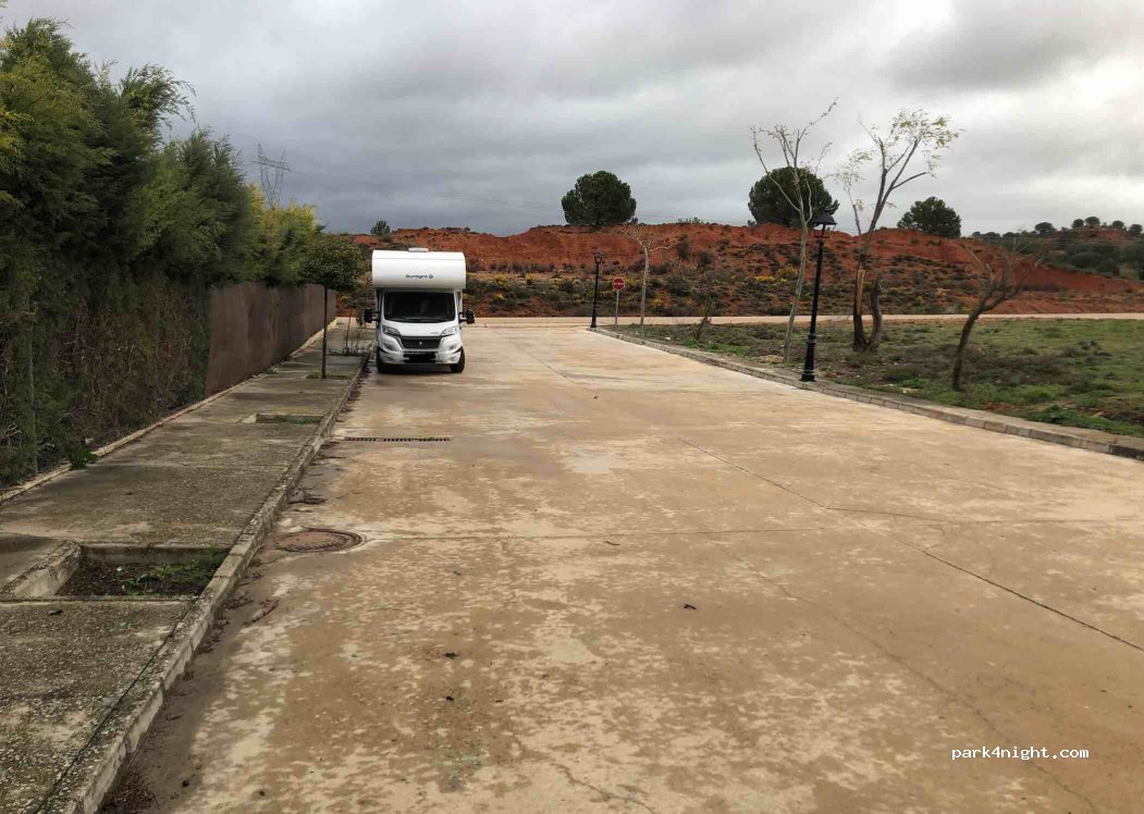 (16250) Castillejo de Iniesta - 34 Calle Arrabal — foto