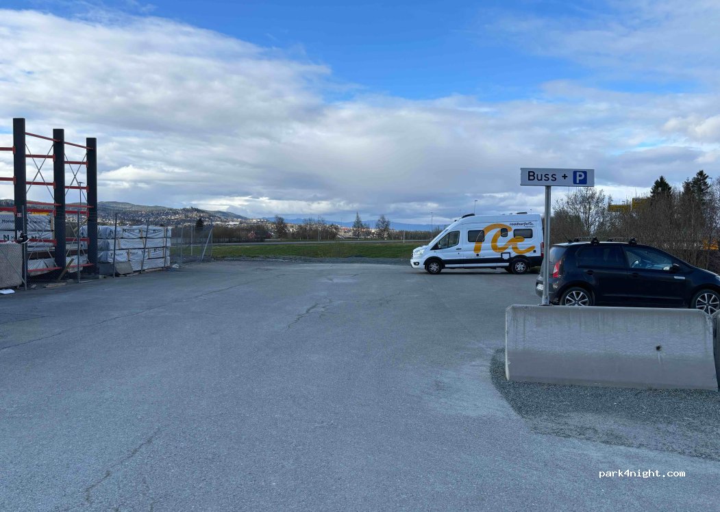 (7075) Tiller - Vestre Rosten 97 — foto 2