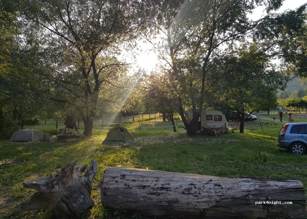 Nomad Campsite — foto 4