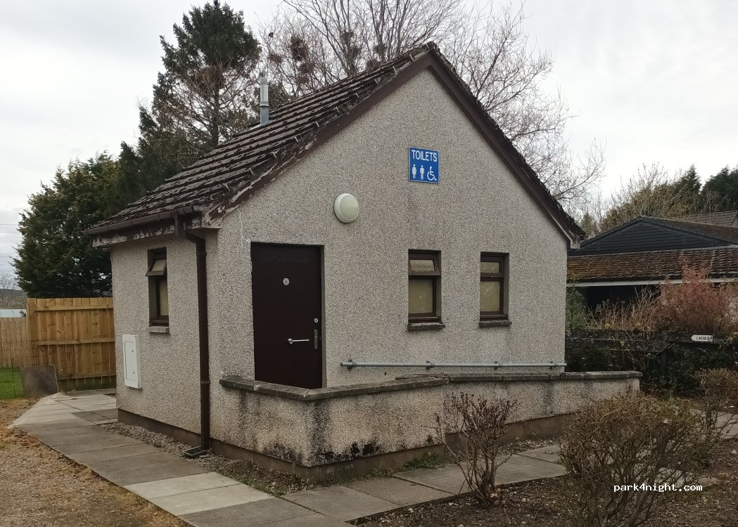 (IV27 4DD) Lairg - The Main Street — foto 2