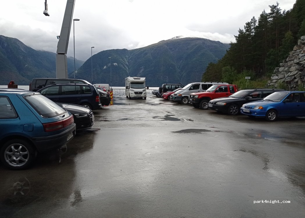 (6854)  - 30 Riksveg 5 — foto