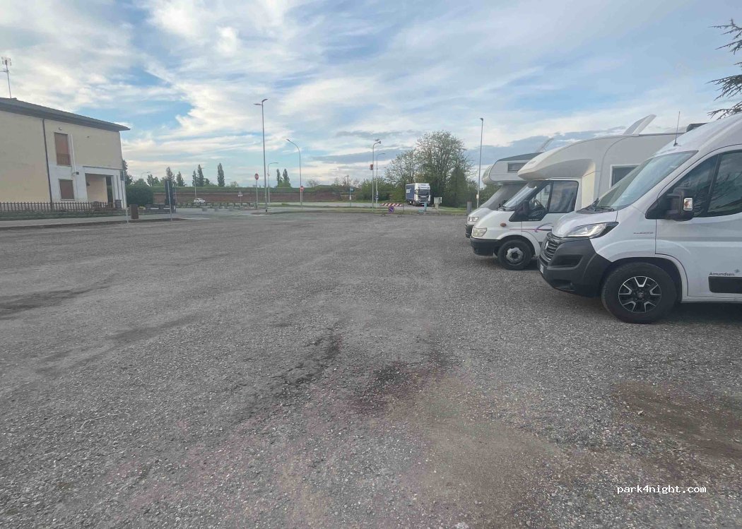 (46018) Sabbioneta - 32 Via A. De Gasperi — foto 3