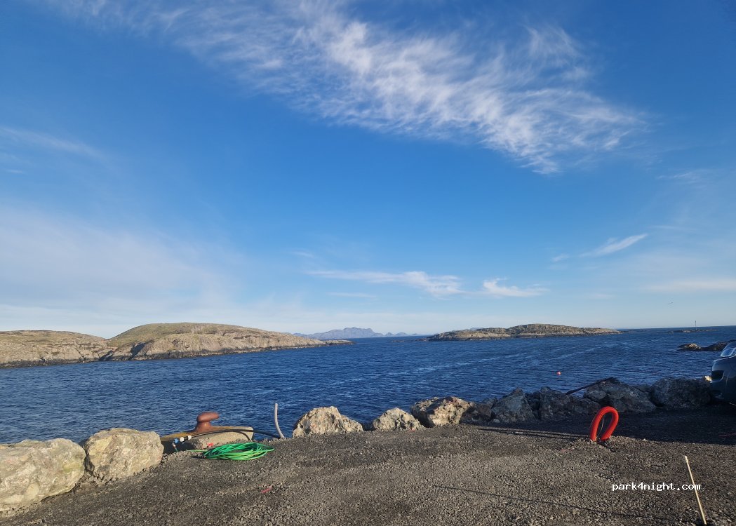 Krabbeskjeret Bubil og Camping — foto
