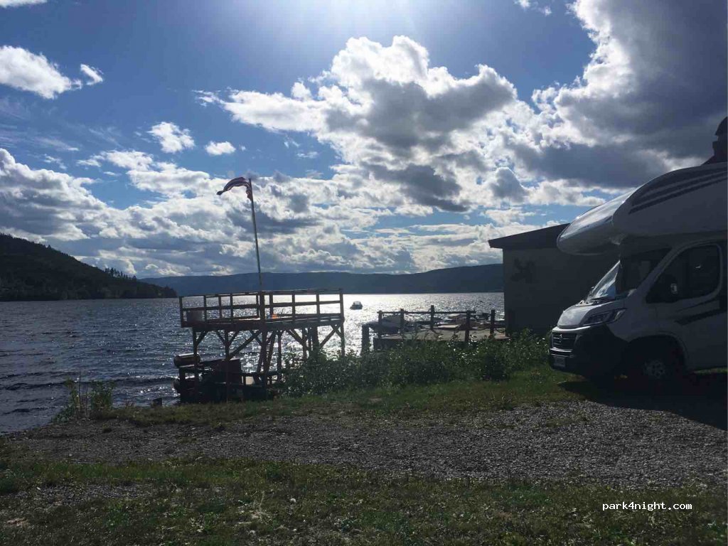 (2760) Brandbu - 425 Røykenviklinna — foto