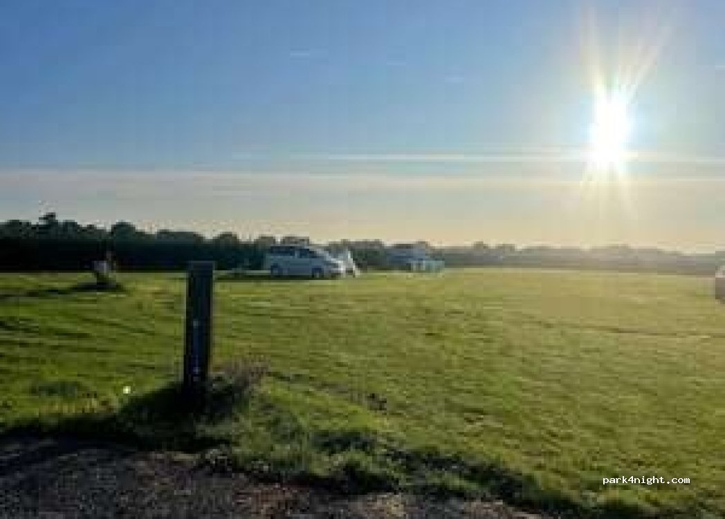 Weston Caravan and Campsite — foto 2