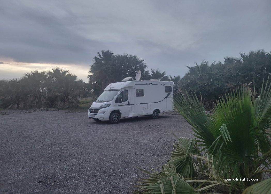 (12560) Benicàssim - 2 Calle Rafael Llorens Renau — foto