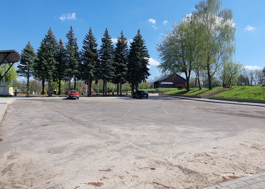 (67-124) Nowe Miasteczko - Unnamed road — foto