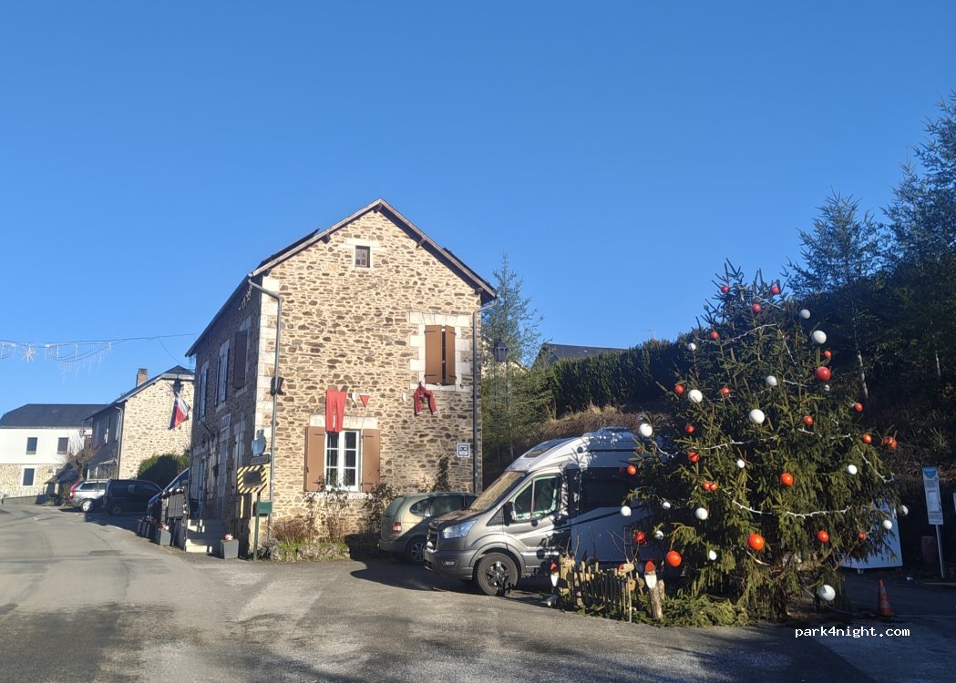 (87380) Saint-Vitte-sur-Briance - Le Bourg — foto 4