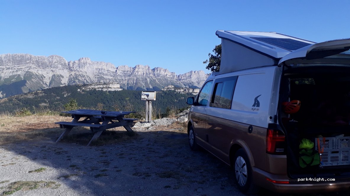 (38650) Gresse-en-Vercors - Unnamed Road — foto 2