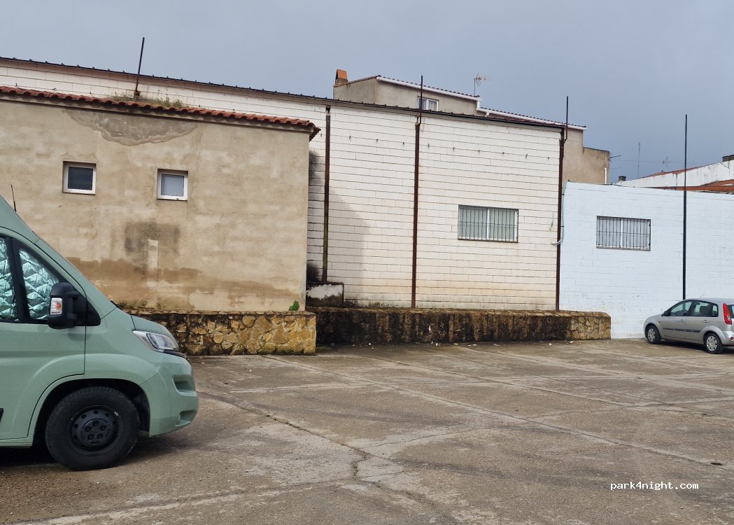 (06175) Salvatierra de los Barros - 40 Carretera de Zafra — foto
