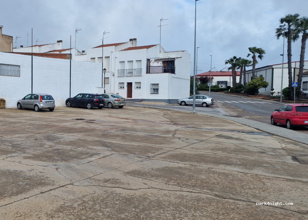 (06175) Salvatierra de los Barros - 40 Carretera de Zafra — foto 2