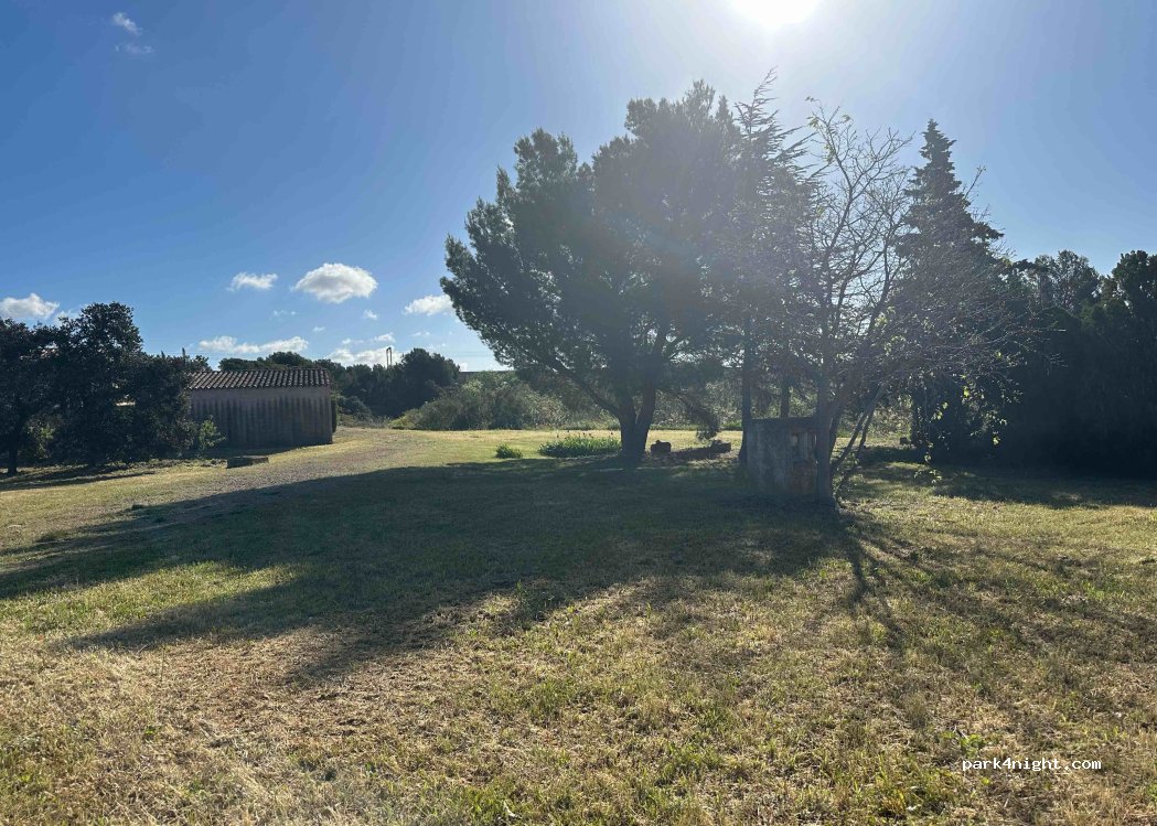 (13250) Saint-Chamas - 21 Rue de la Touloubre — foto 2