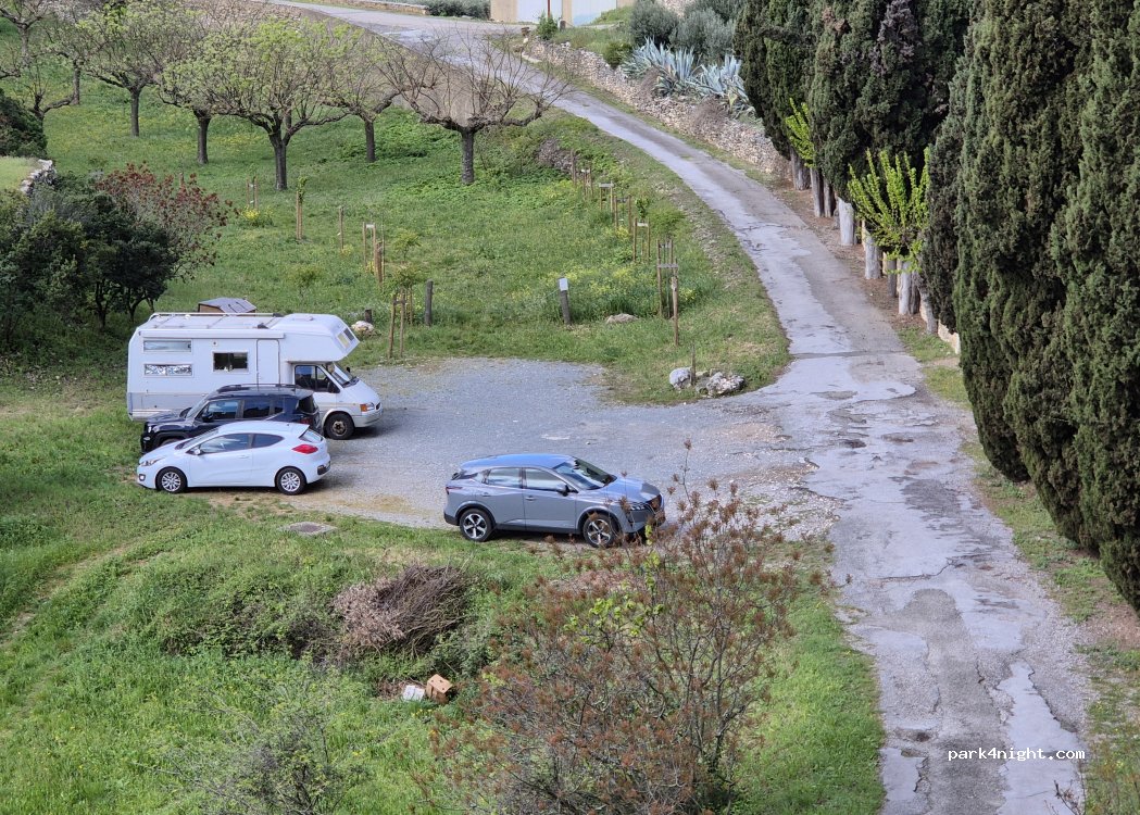 (34210) Minerve - 1 Rue de la Calade — foto