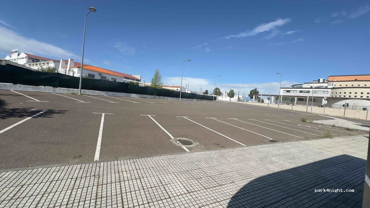 (7370) Campo Maior - 2 Avenida António Sérgio — foto