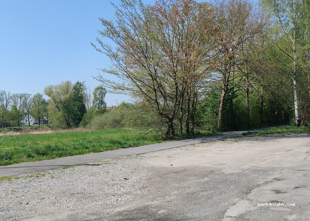 (32130) Enger - 50 Vor der Nade — foto 2