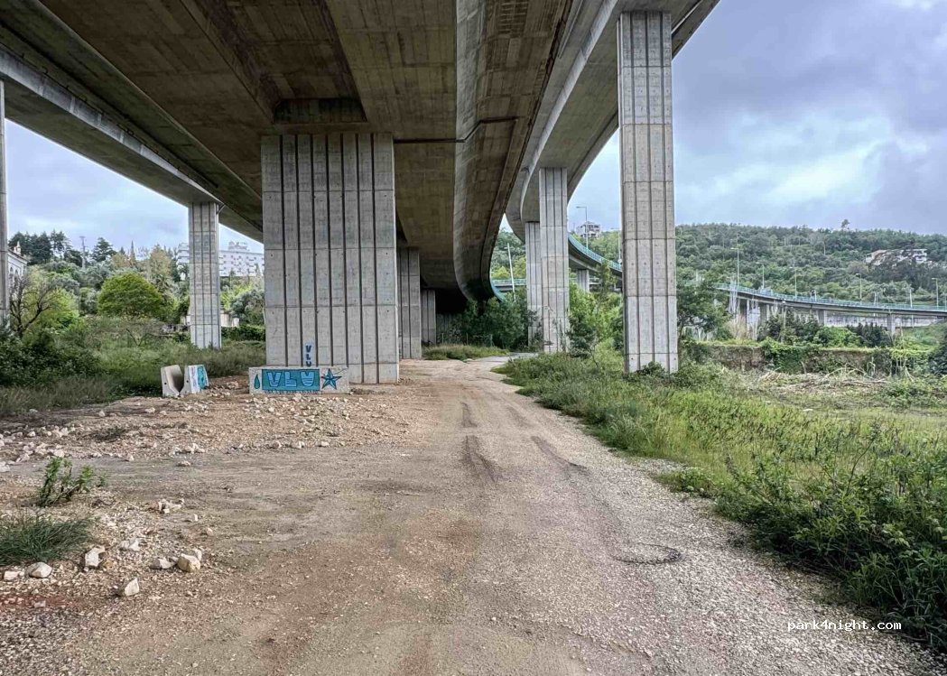 (3040) Coimbra - Estrada Principal Lages de Baixo — foto 2