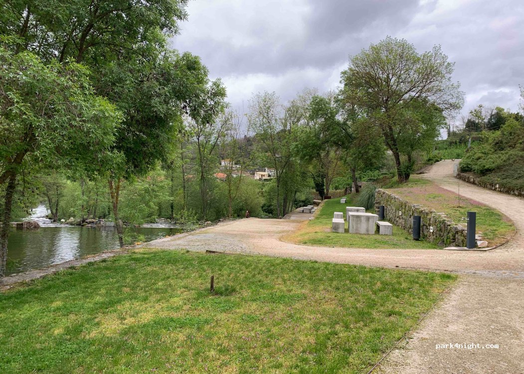 (3610) Ucanha - Unnamed road — foto 2
