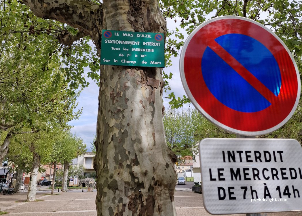 (09290) Le Mas-d'Azil - 5 PL DU CHAMPS DE MARS — foto 4