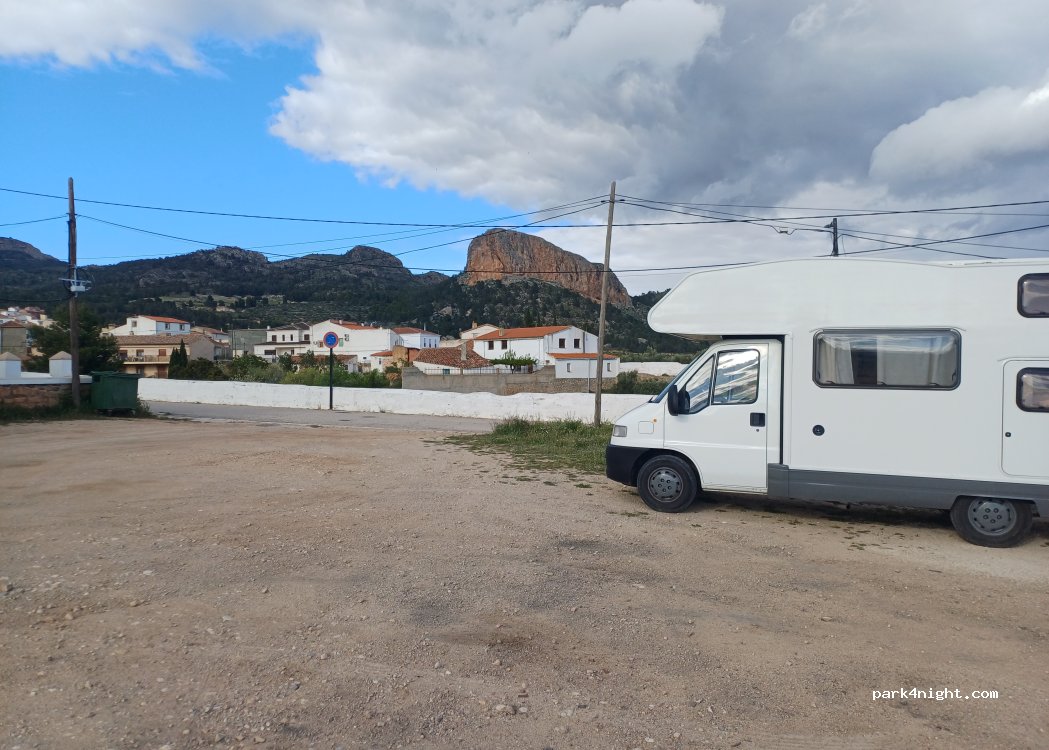 (02486) Peñarrubia - 19D Calle San Bernabé — foto