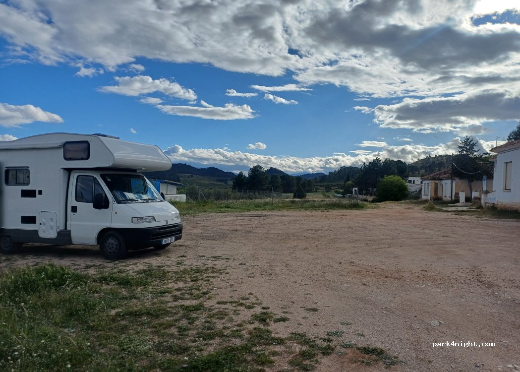 (02486) Peñarrubia - 19D Calle San Bernabé — foto 2