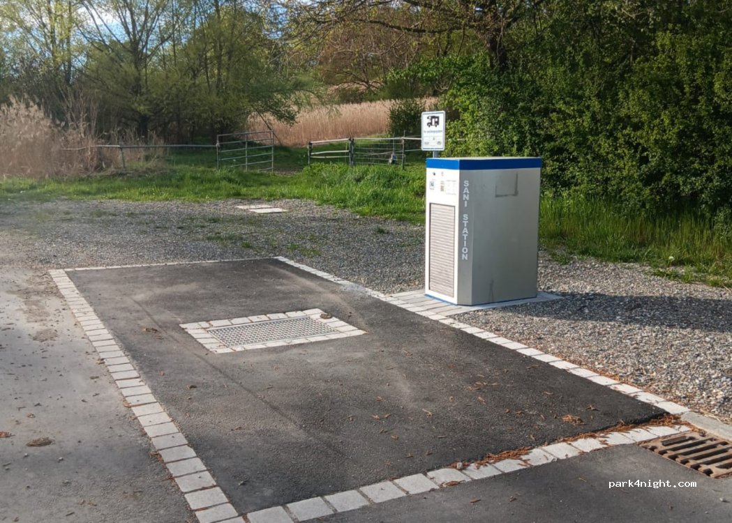 Wohnmobilstellplatz Bohlingen — foto 3