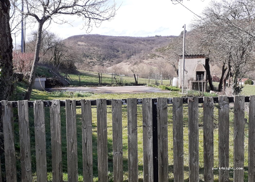 (12200) Monteils - 38 Chemin Saint Jacques — foto