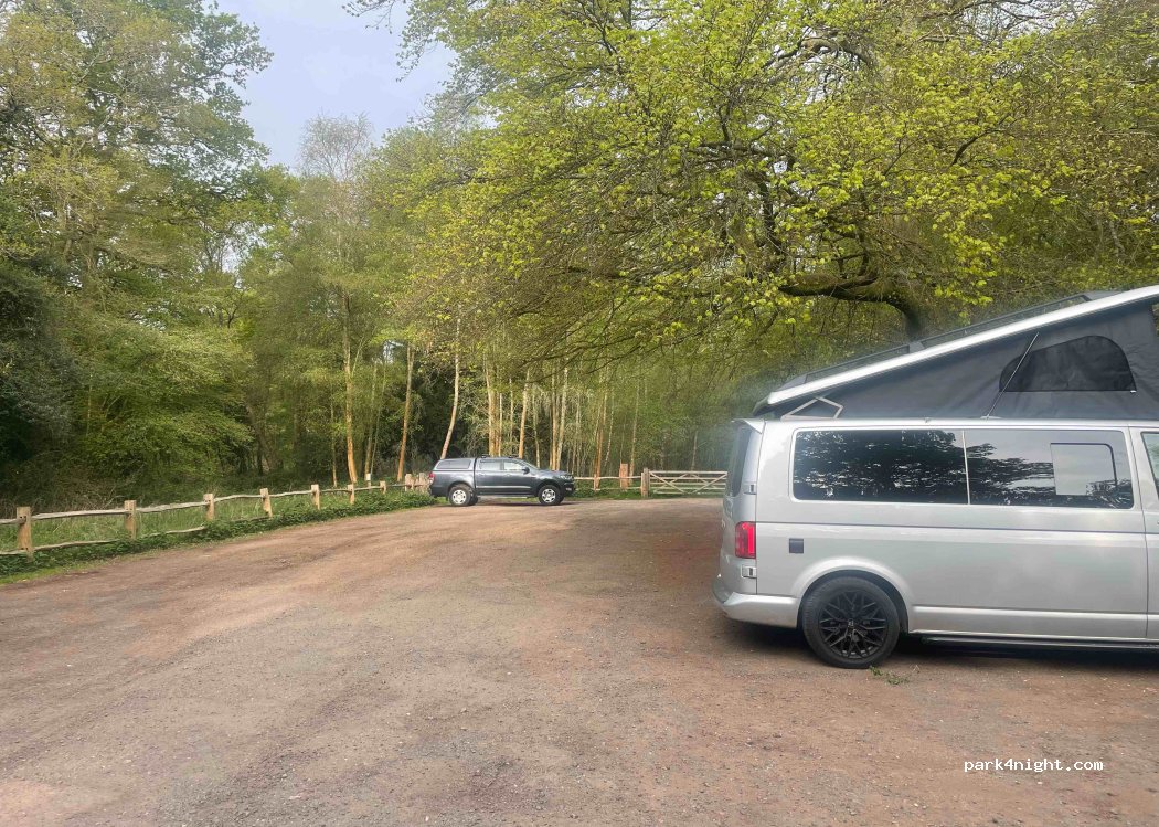 (RH5 6QS) Dorking - White Down Ln — foto