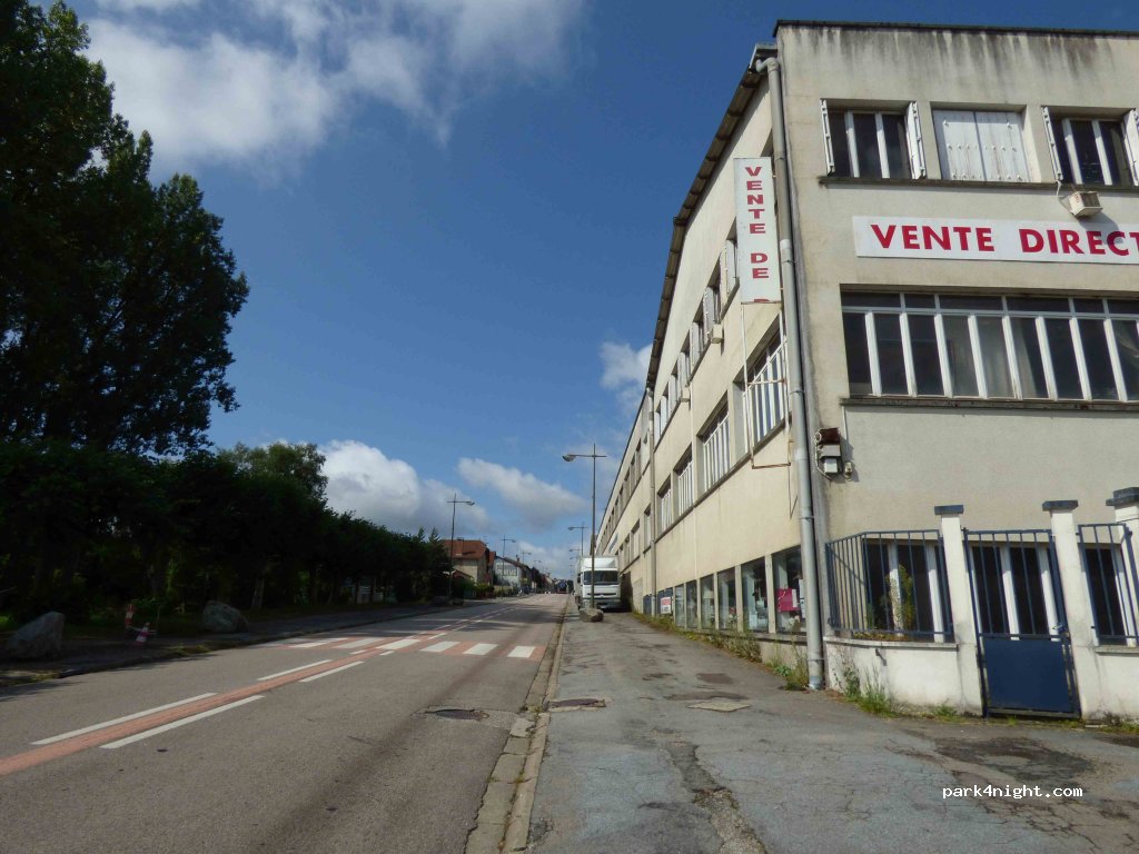 (87400) Sauviat-sur-Vige - 120-134 Rue Emile Dourdet — foto 4