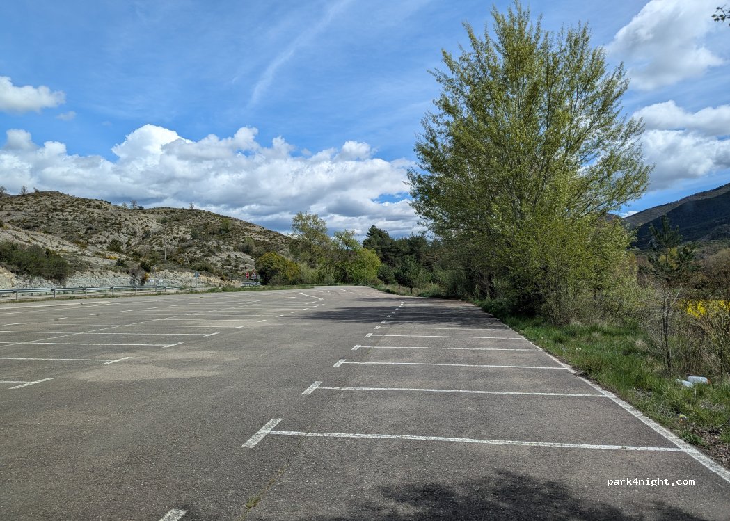 (22621) Huesca - 82 Diseminado Afueras Sabiñanigo — foto