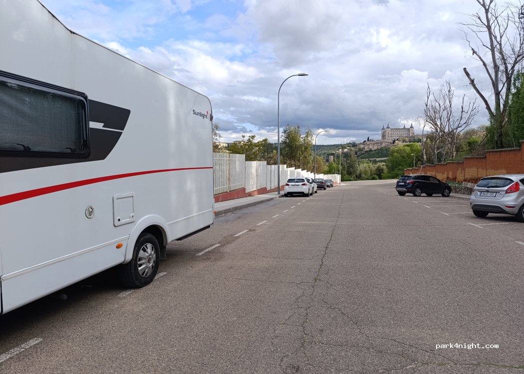 (45003) Toledo - Unnamed road — foto