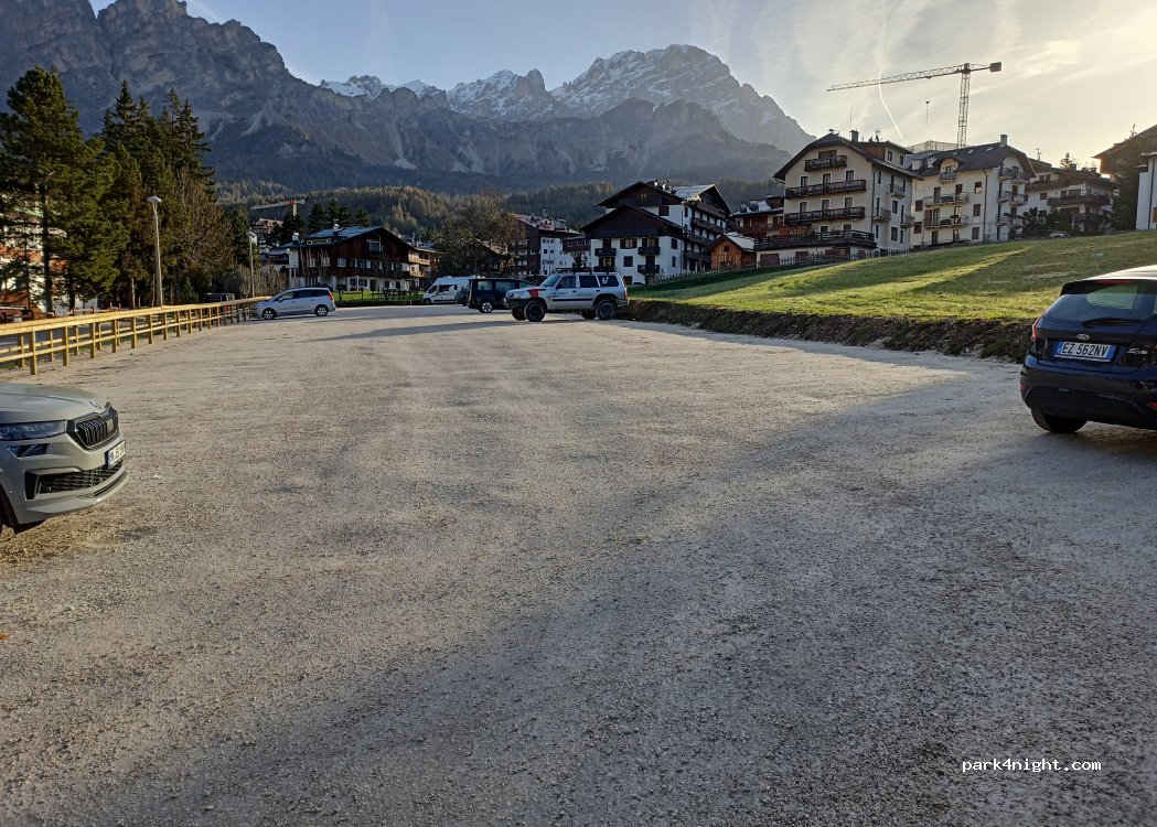(32043) Cortina d'Ampezzo - 43 Via del Castello — foto 3
