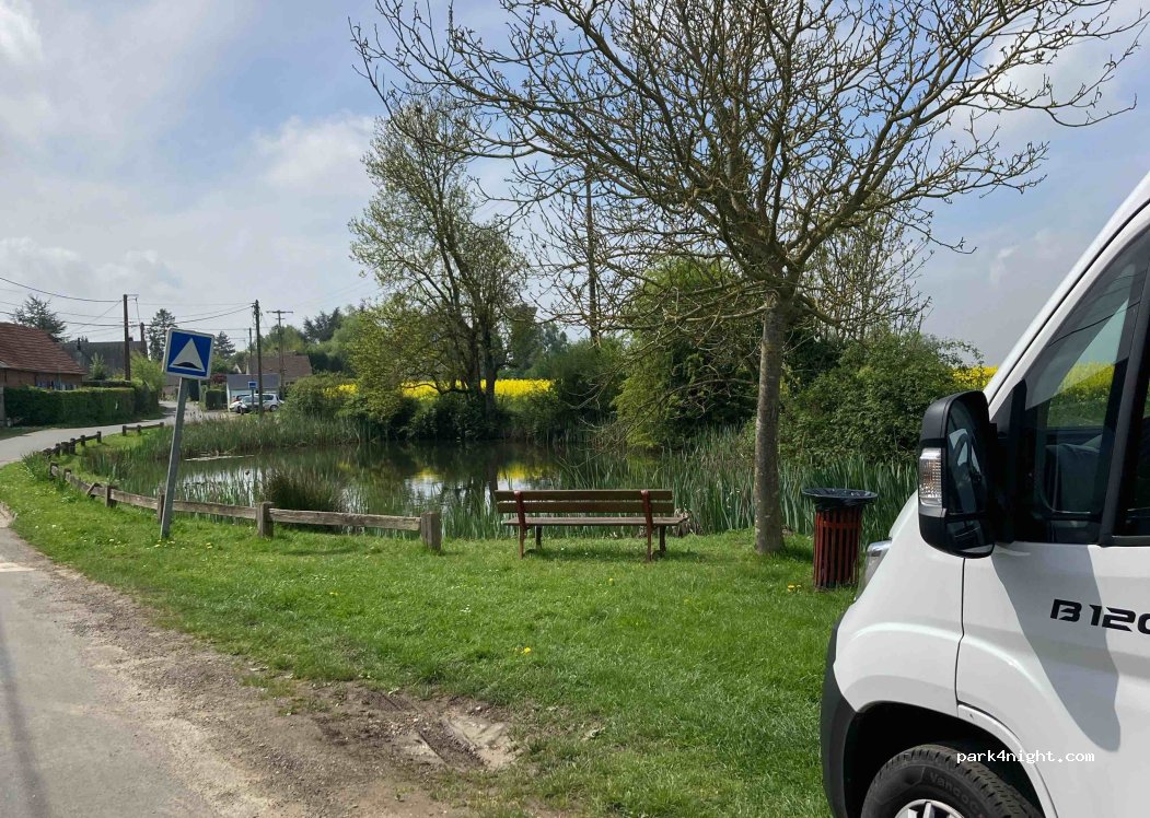 (60850) Saint-Pierre-es-Champs - 1 Rue des Binaux — foto