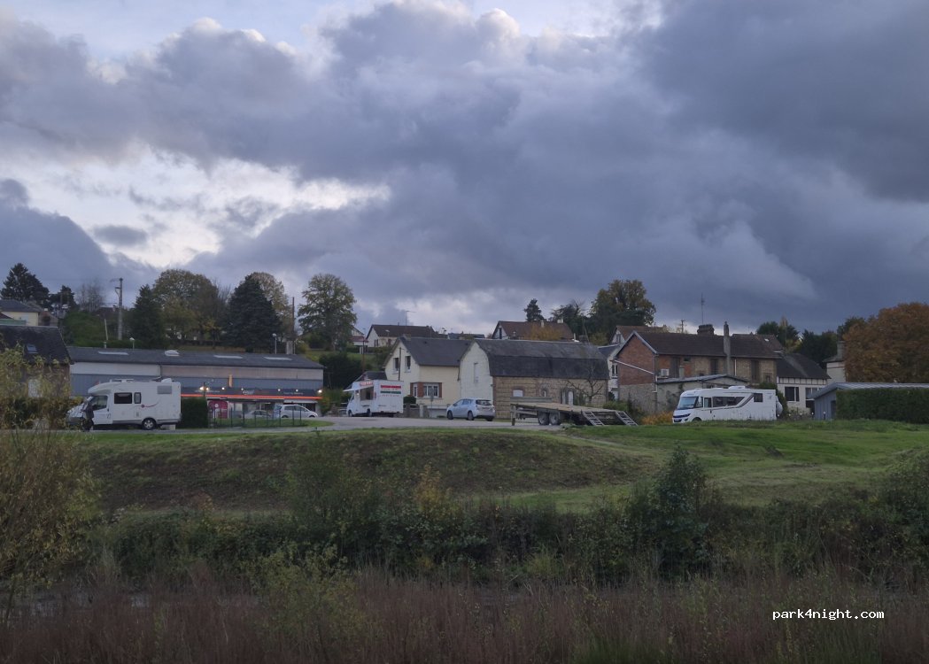 (61270) Aube - 1 Rue de la Vieille Forgé — foto 4