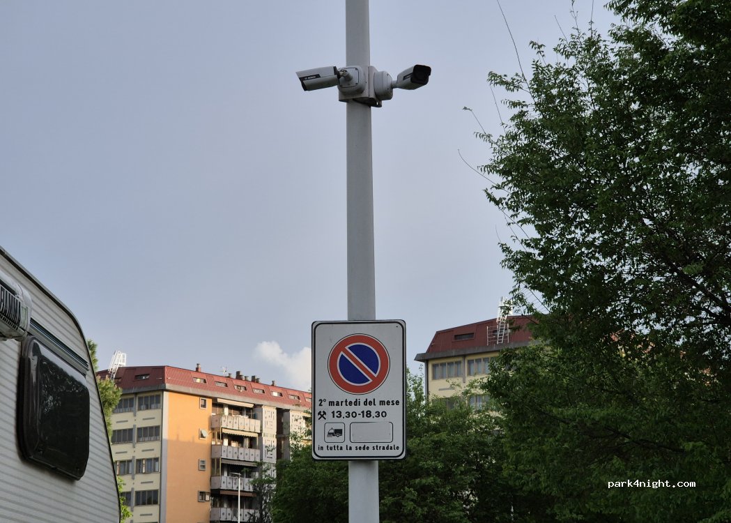 (50142) Firenze - 226A Via Antonio Canova — foto
