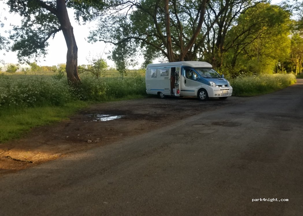 (44840) Les Sorinières - 14 Route de la Filée — foto