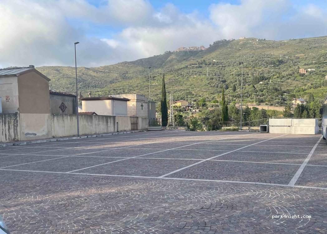(98070) Pettineo - 46 Via San Lucio — foto
