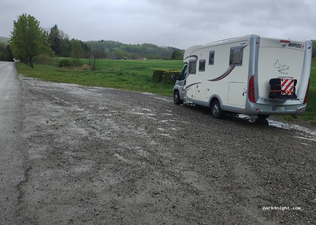 (02220) Courcelles-sur-Vesle - 56 Route nationale — foto