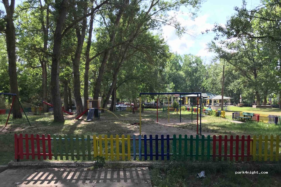 (680 08) Kastanies - Unnamed Road — foto 4