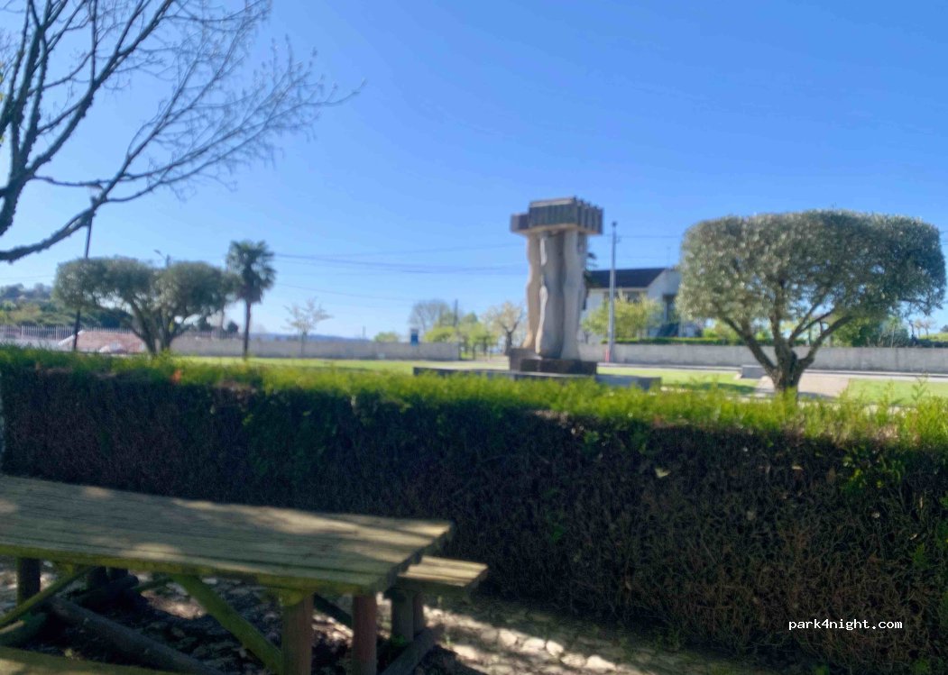 (3640-211) Sernancelhe - 130 Avenida Tílias — foto 4