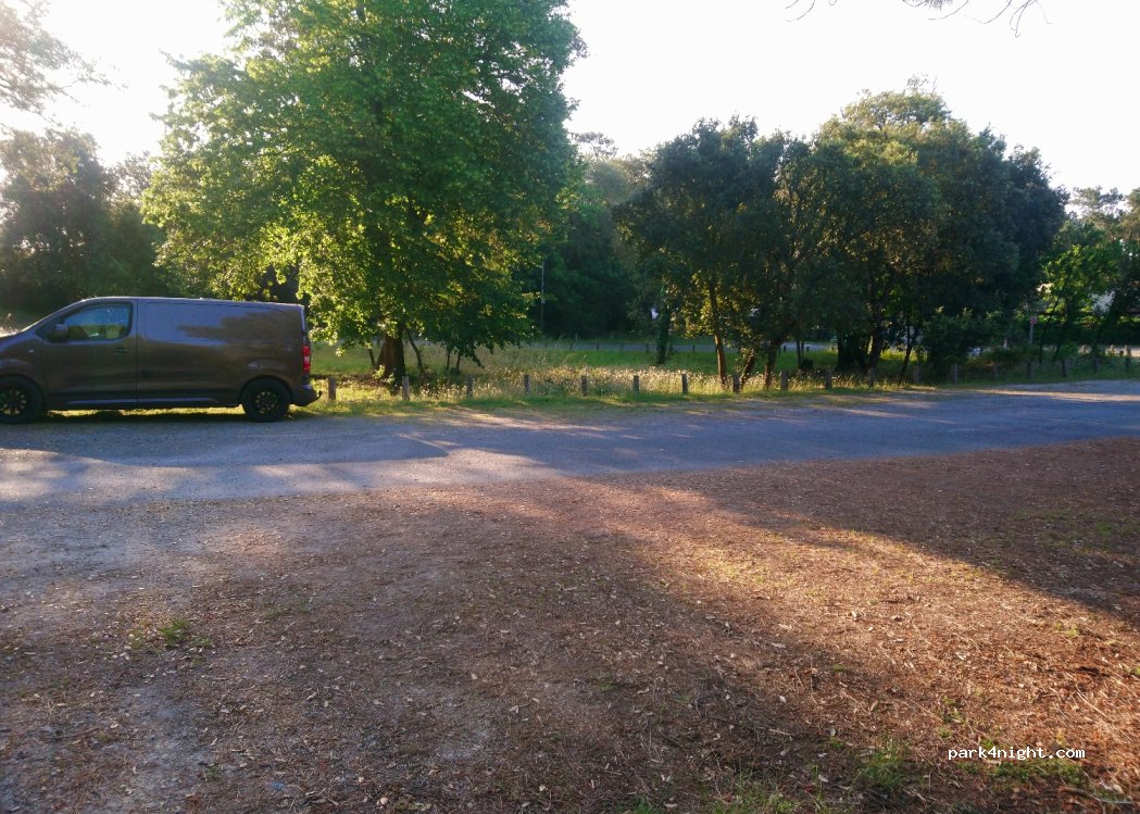 (17370) Saint-Trojan-les-Bains - 25 Rue Camille Samson — foto