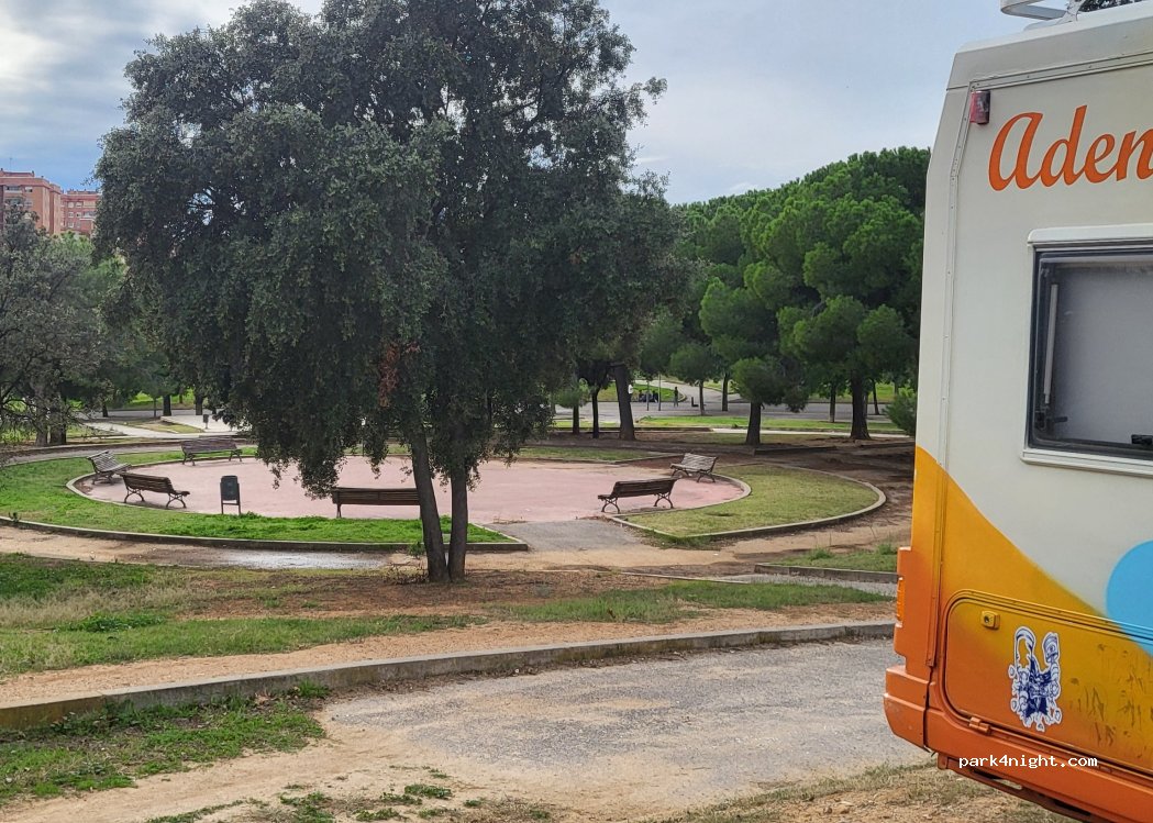 (08917) Badalona - Travessera de Montigalà — foto 3