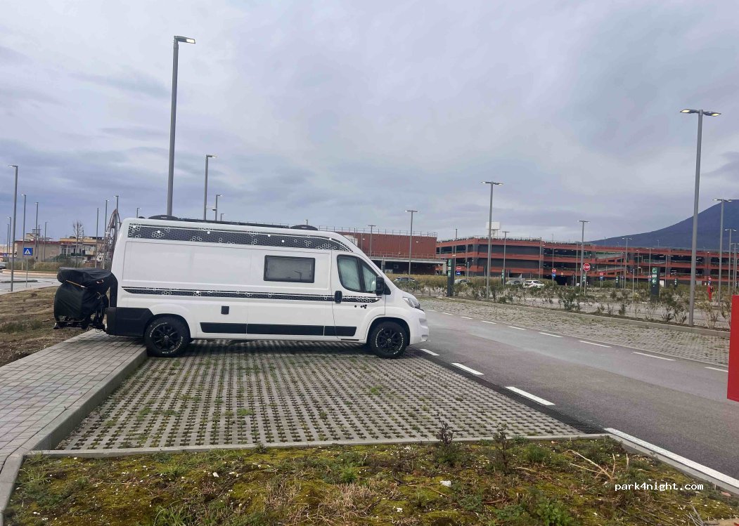 (80058) Torre Annunziata - 42 Via Sant'Antonio — foto 4