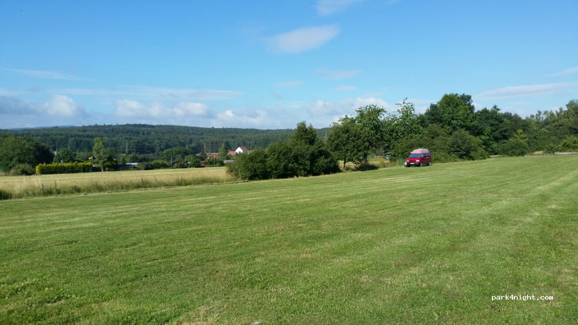 (61250) Usingen - Am Hattsteinweiher — foto 2